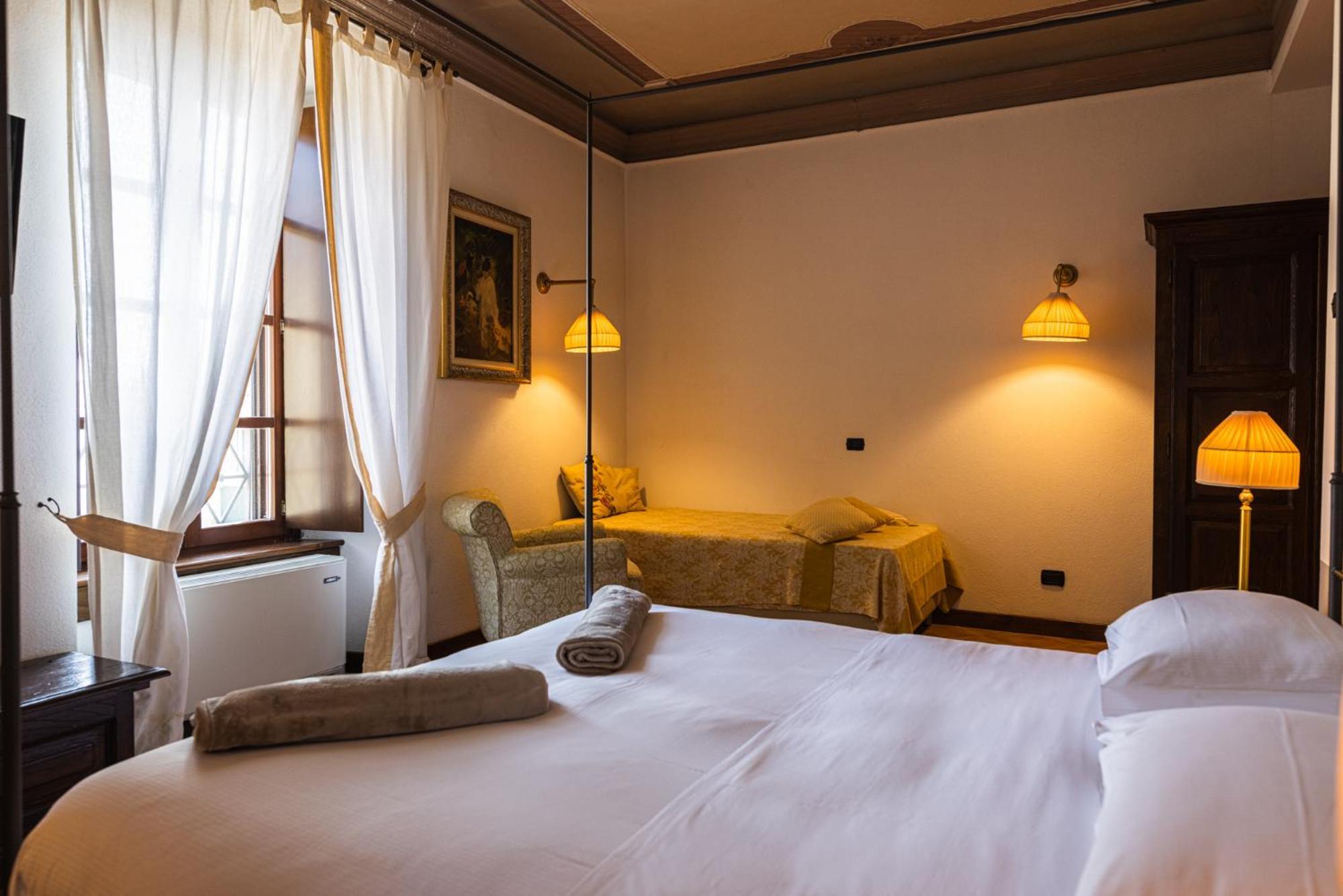 Al Castello Resort Sillavengo Zewnętrze zdjęcie