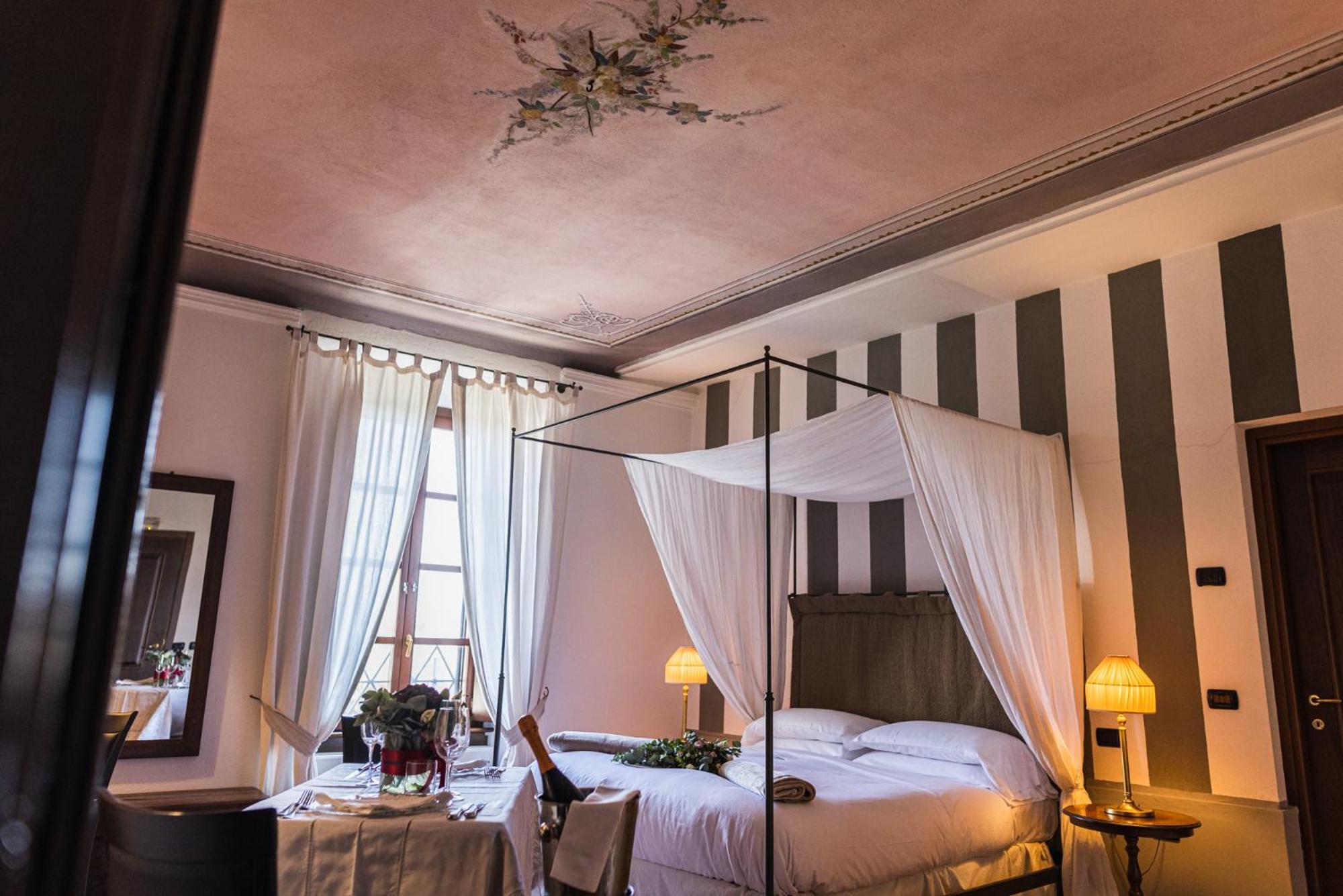 Al Castello Resort Sillavengo Zewnętrze zdjęcie