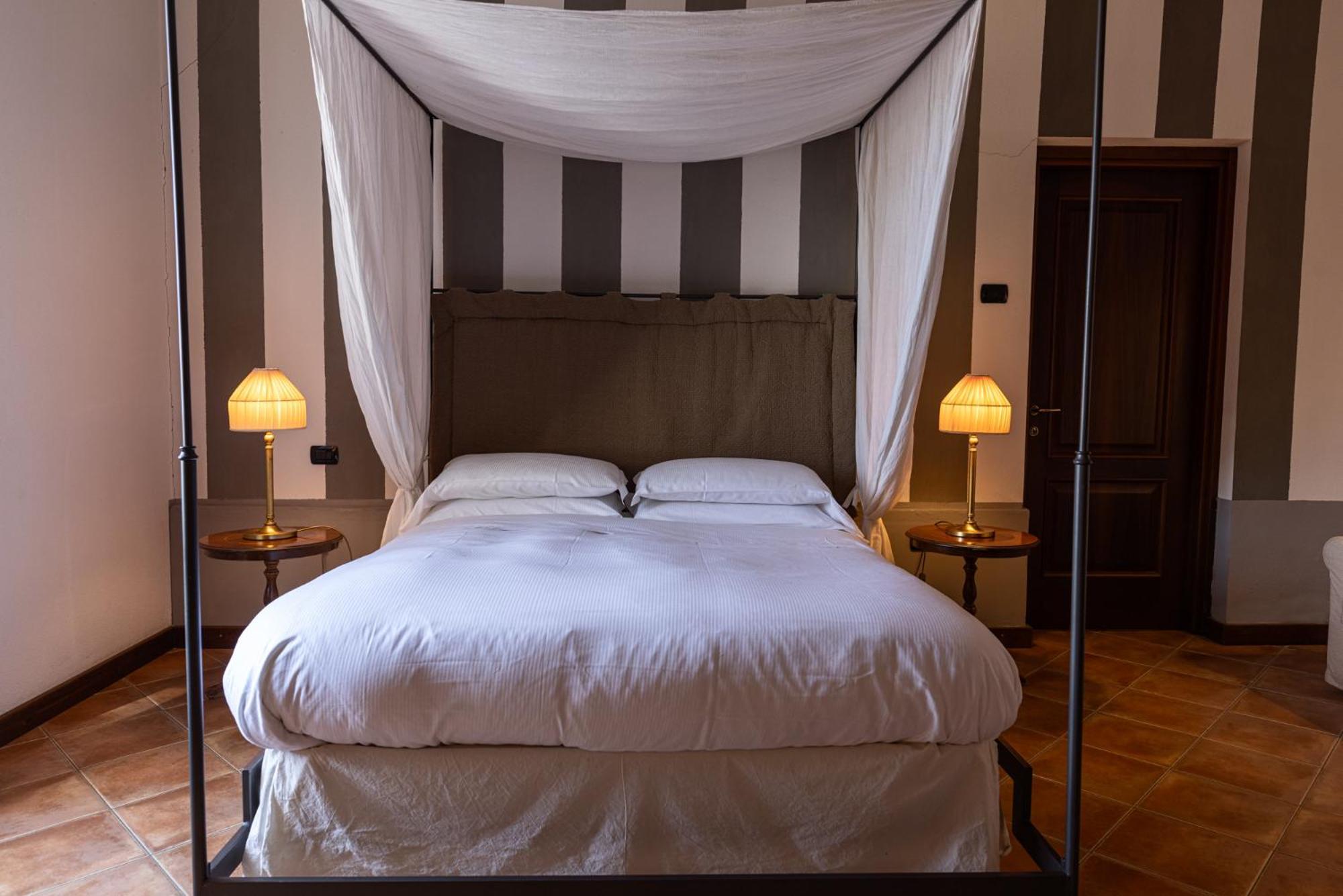 Al Castello Resort Sillavengo Zewnętrze zdjęcie