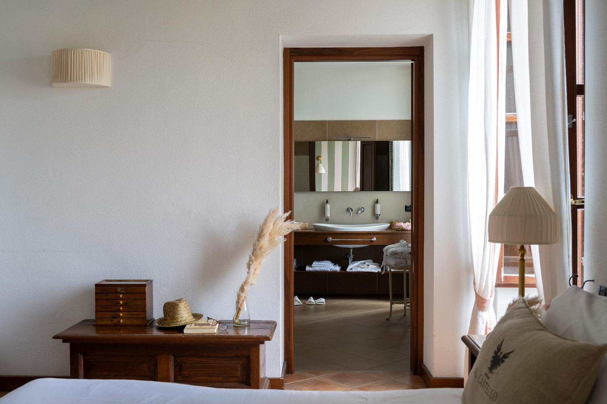 Al Castello Resort Sillavengo Zewnętrze zdjęcie